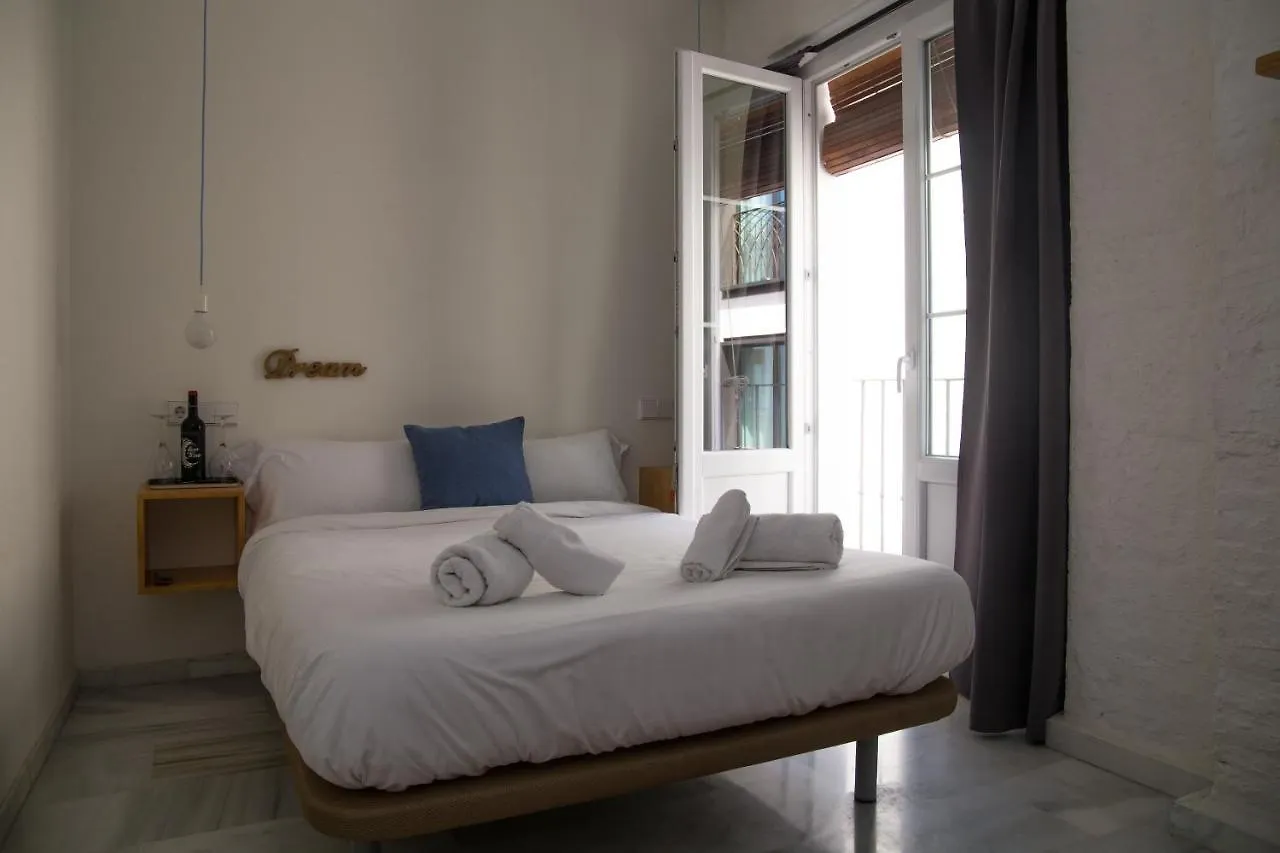 The Nomad Hostel&Pension Sevilla
