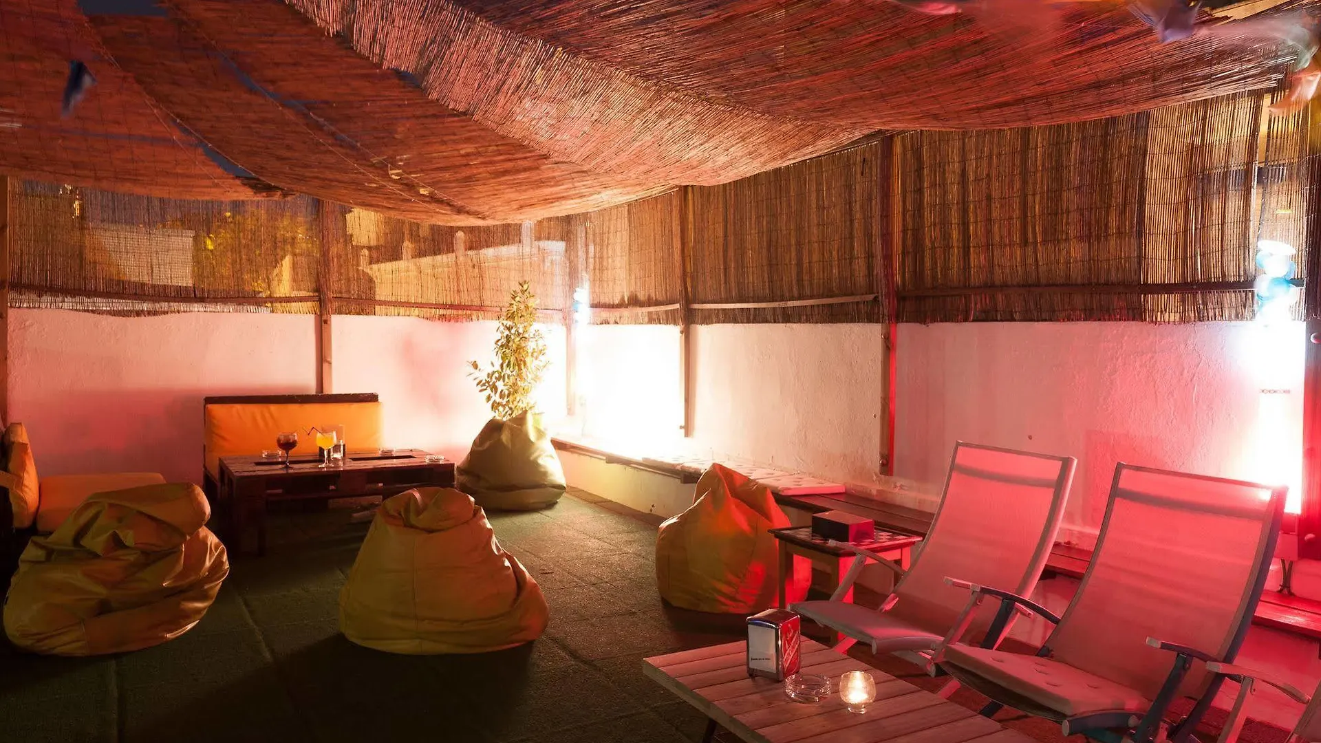 The Nomad Hostel&Pension Sevilla Hostel