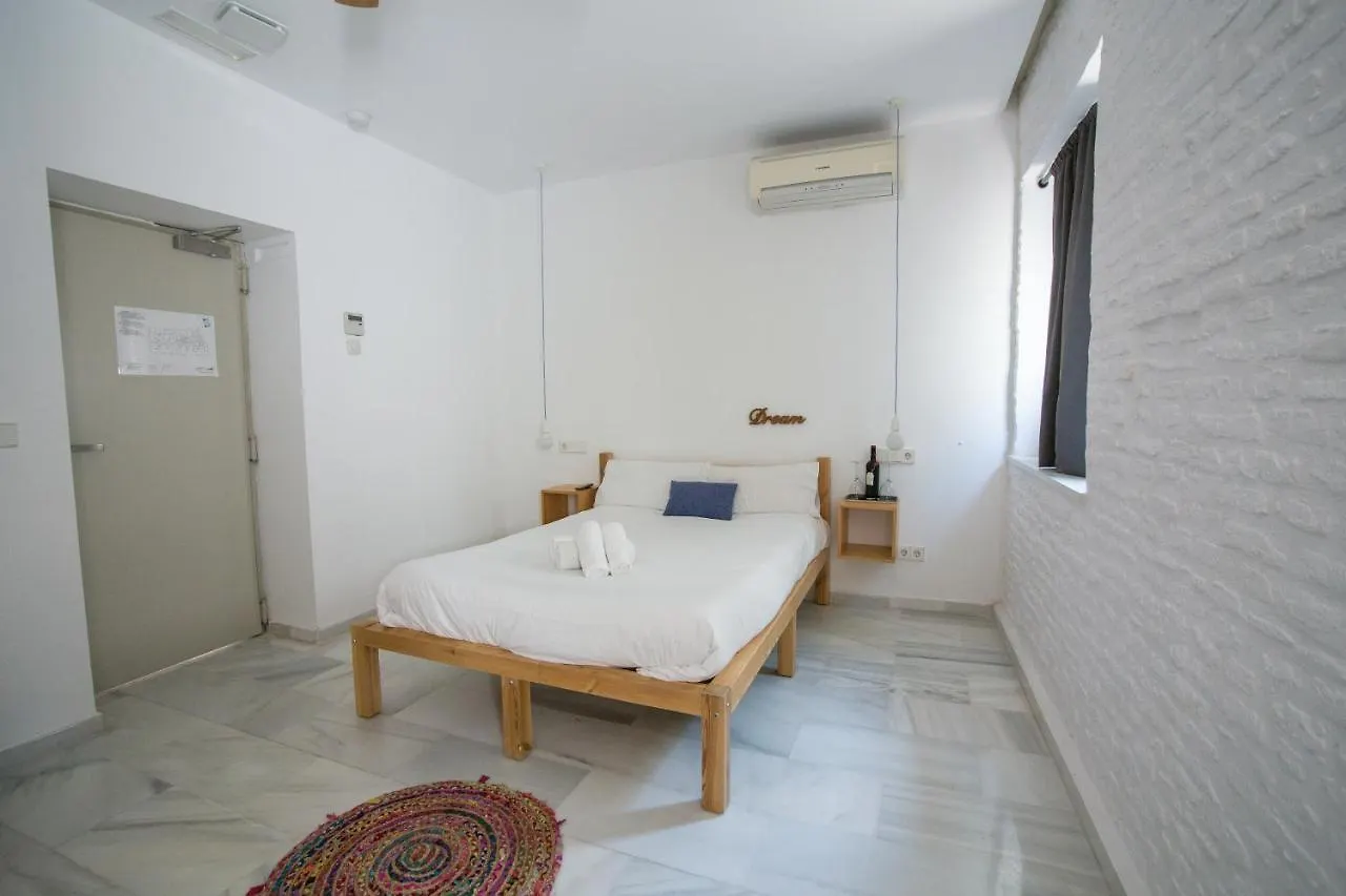 Ostello The Nomad Hostel&Pension Siviglia